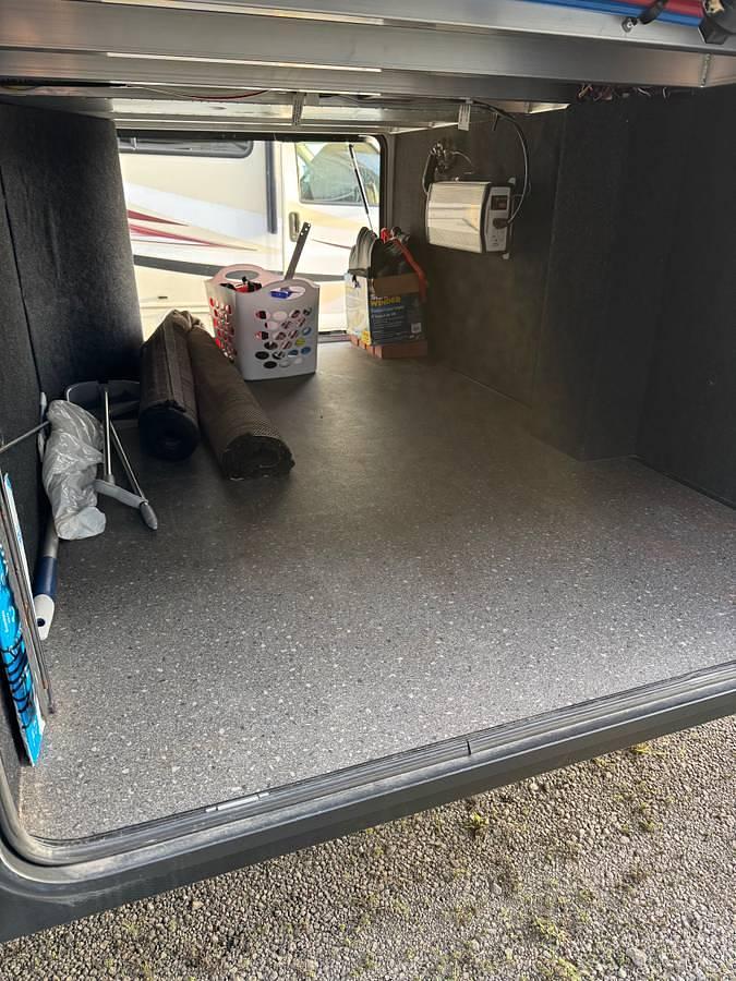 Used 2021 Keystone Montana High Country 331RL