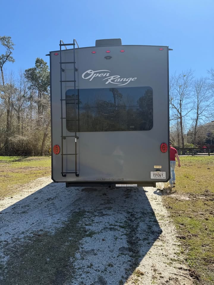 Used 2024 Highland Ridge Open Range 371MB Fifth Wheel