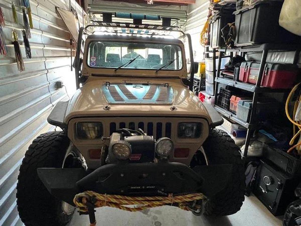 Used 1988 Jeep Wrangler 4WD