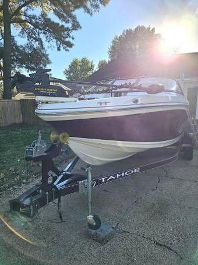 Used 2017 Tahoe 550 TF