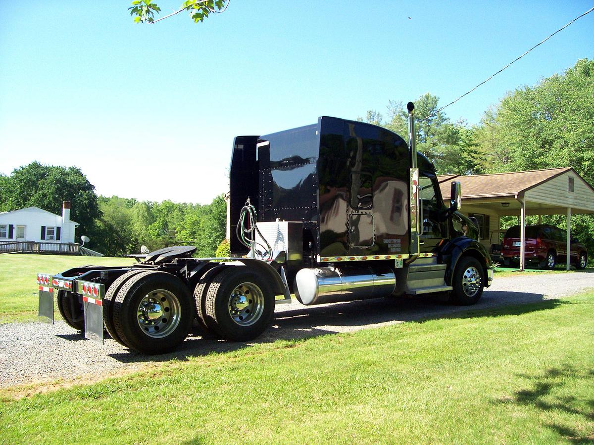 Used 2019 Peterbilt 579