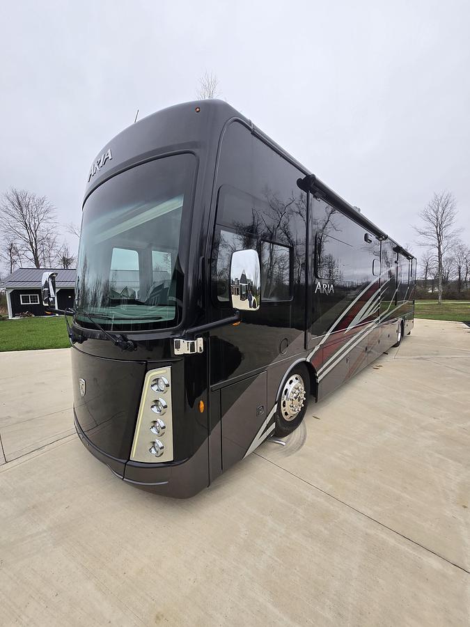 Used 2024 Thor Motorcoach Aria 4000