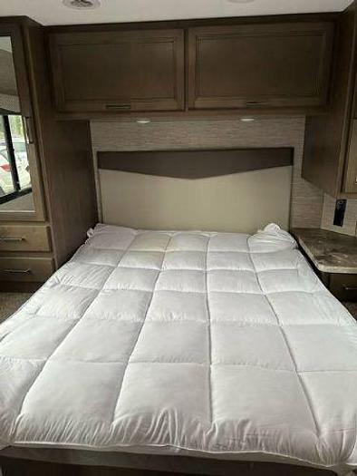 Used 2022 Thor Motor Coach Four Winds 28Z