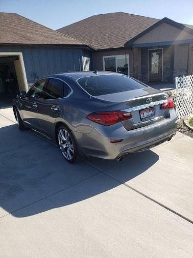 Used 2018 INFINITI Q70 3.7 LUXE