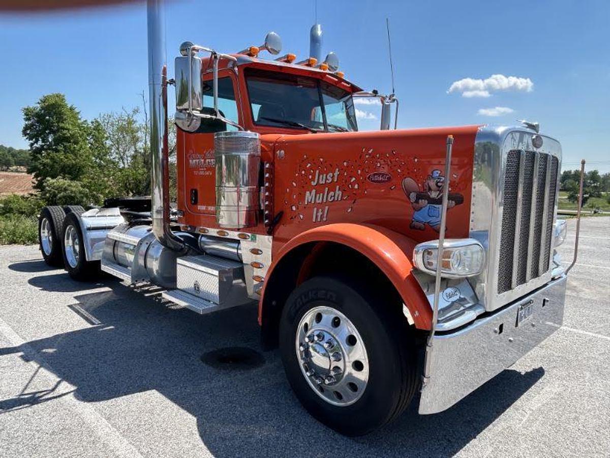 Used 2016 Peterbilt 389 Glider Kit – Classic 389 Styling – Heavy-Duty Truck