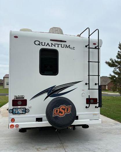 Used 2022 Thor Quantum LC25