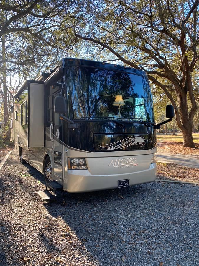 Used 2011 Tiffin Allegro Open Road RED Class A Motorhome & 2016 Jeep Trailhawk