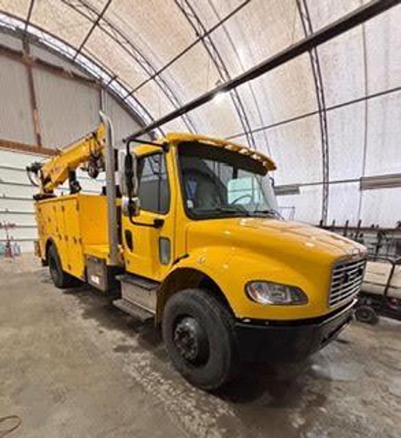 Used 2019 Freightliner M2