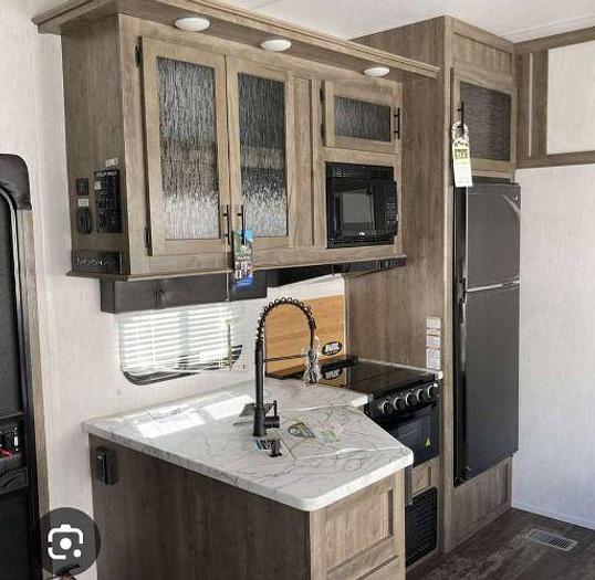 Used 2021 Forest River Cherokee Wolf Pack 315Pack12