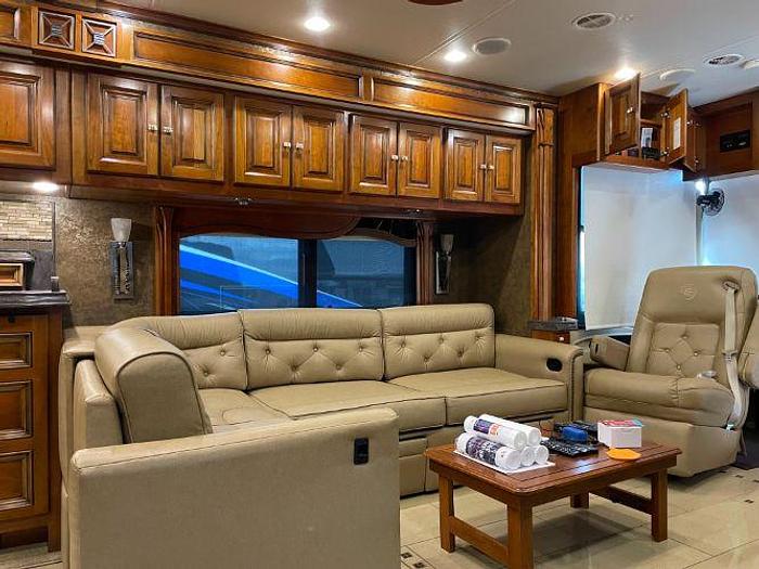 Used 2014 Tiffin Allegro Bus 45LP