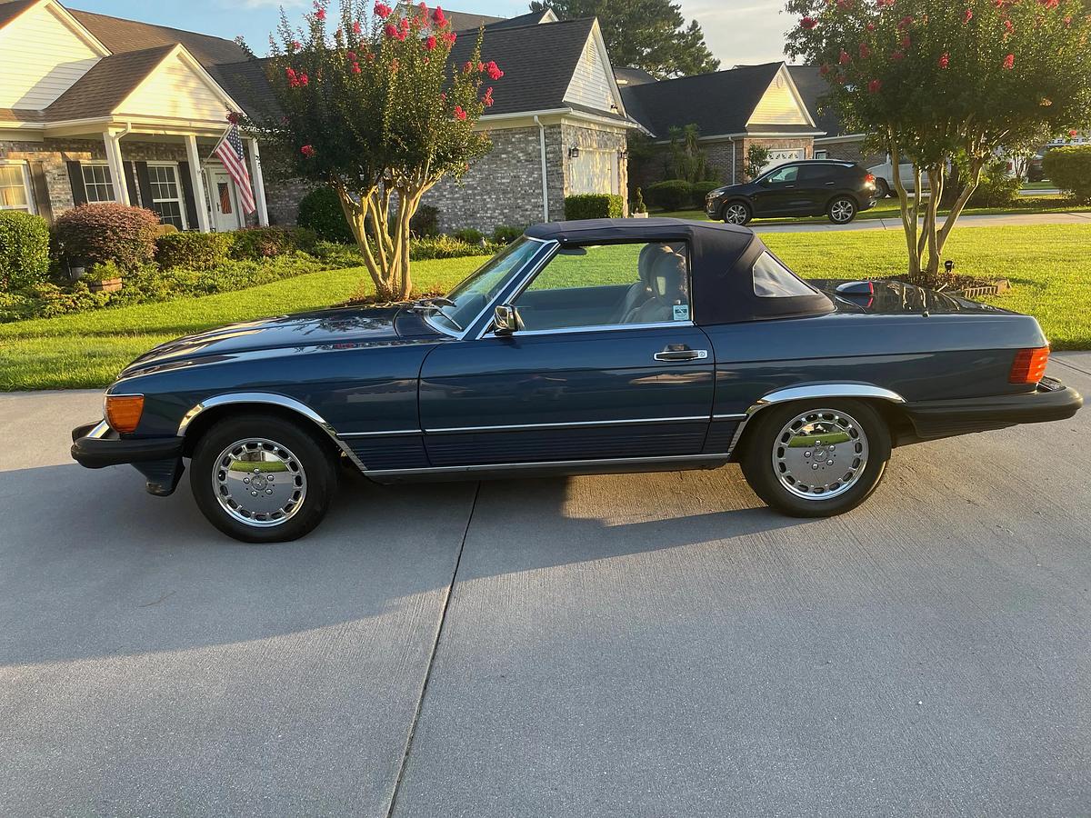 Used 1986 Mercedes-Benz 560SL Convertible