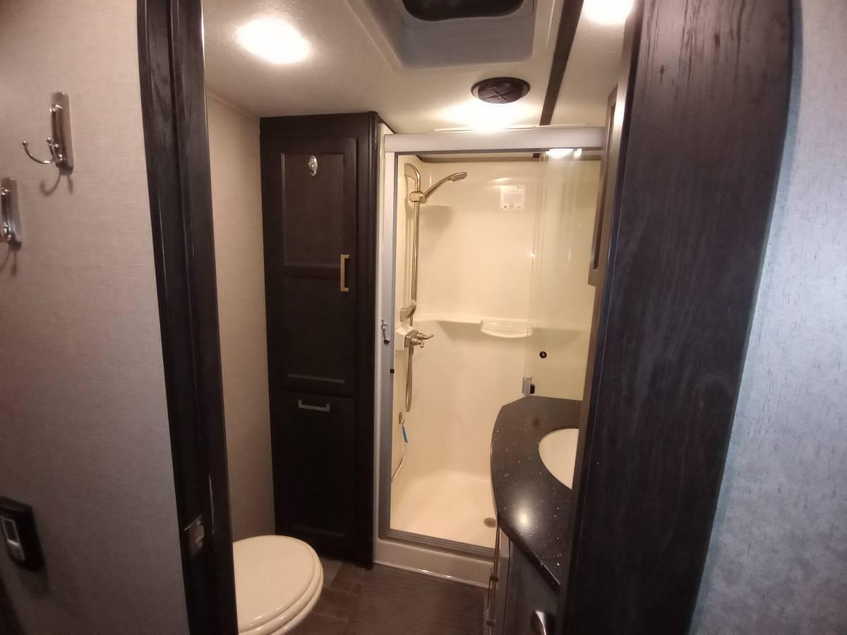 Used 2017 Keystone Fuzion 371 Anniversary Edition Fifth Wheel Toy Hauler