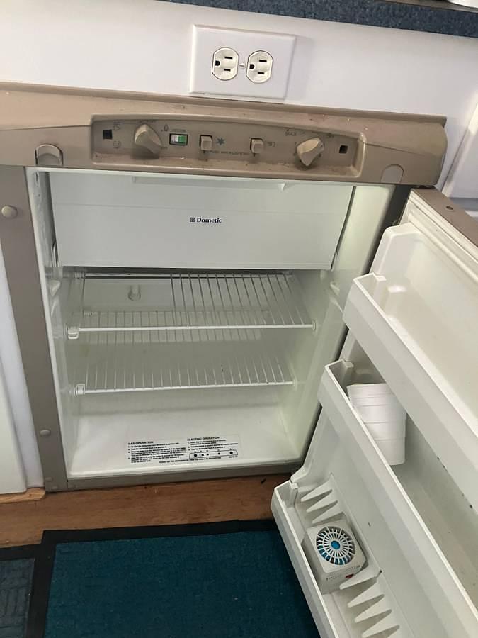 Used 2003 PleasureWay RV