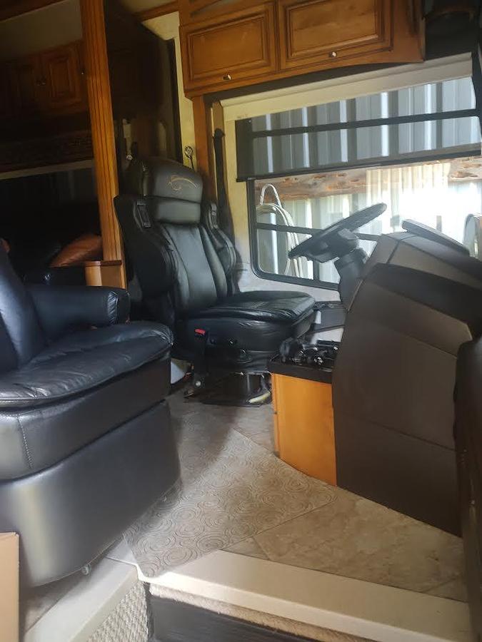 Used 2011 Itasca Ellipse 40CD