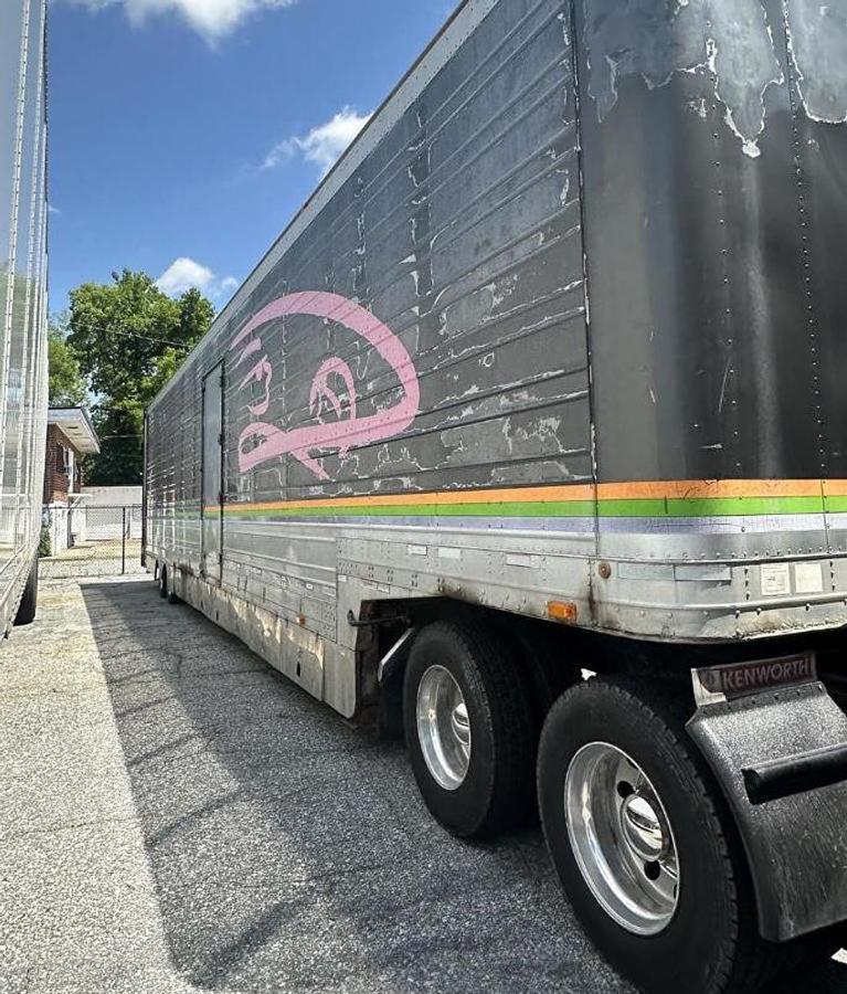 Used 1996 GREAT DANE 53 ft x 102 in Enclosed Car Carrier Trailer