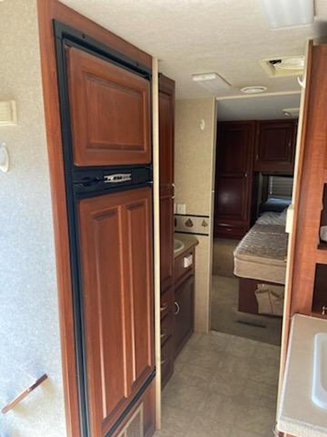 Used 2004 Jayco Granite Ridge Class C Motorhome