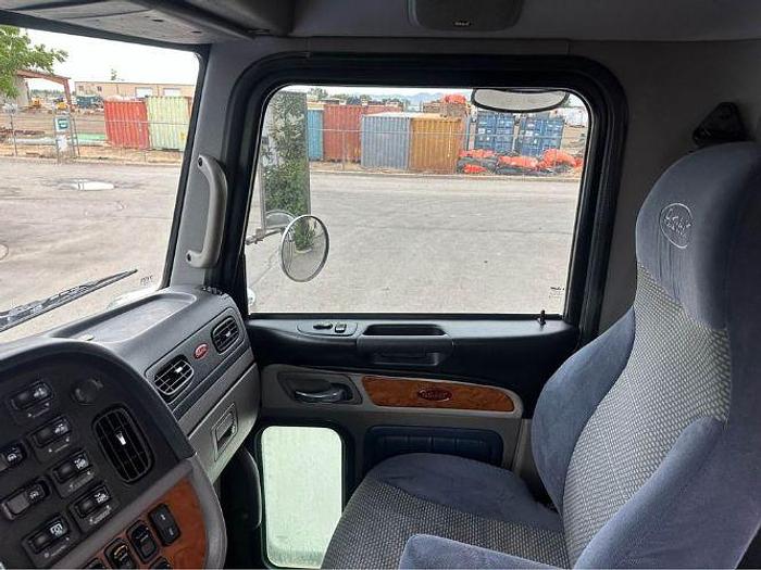 Used 2011 Peterbilt 389