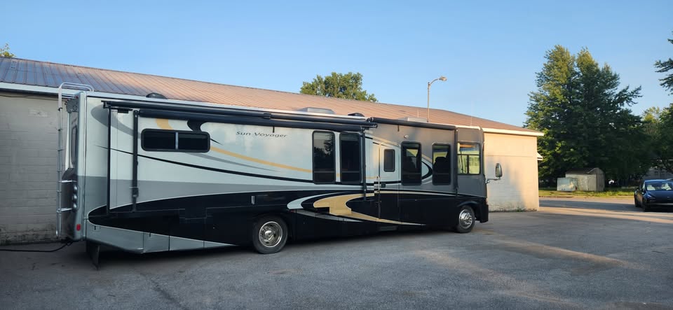 Used 2008 Gulf Stream Voyager Class A Motorhome