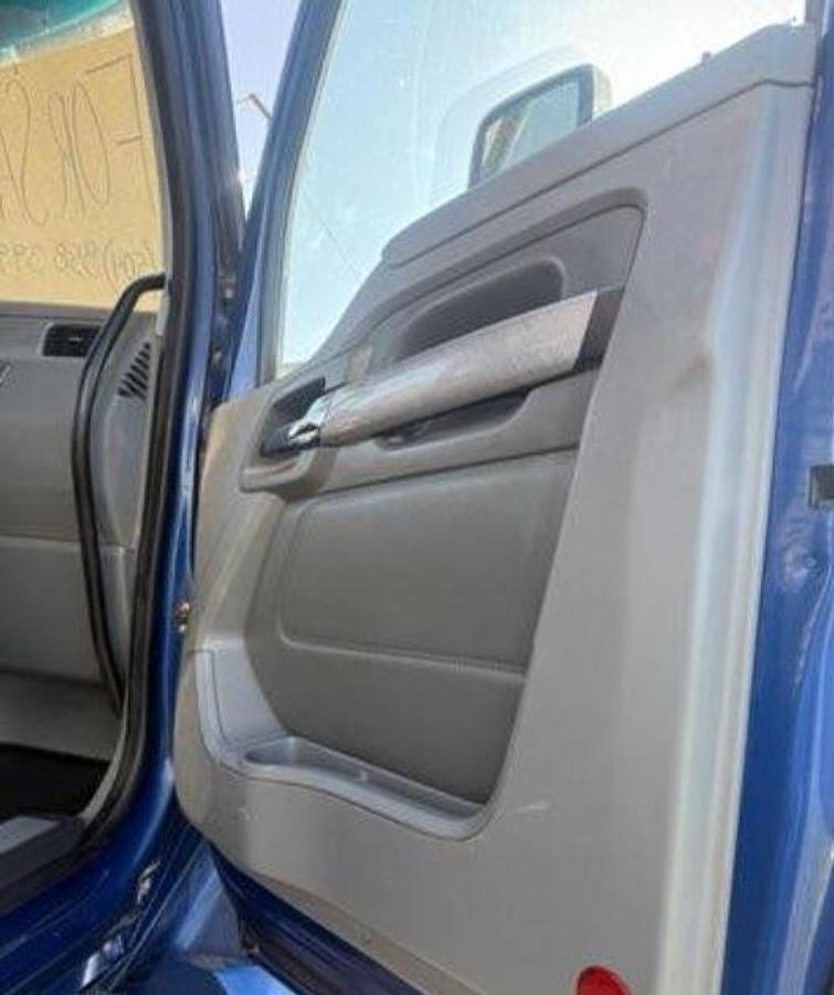 Used 2018 KENWORTH T880 Dump Truck