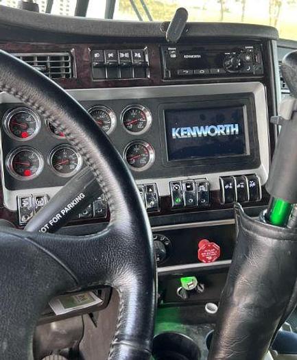 Used 2020 KENWORTH W900L