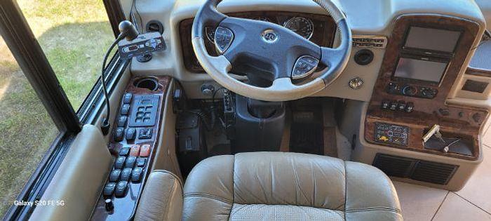 Used 2008 Holiday Rambler Navigator Bismark IV