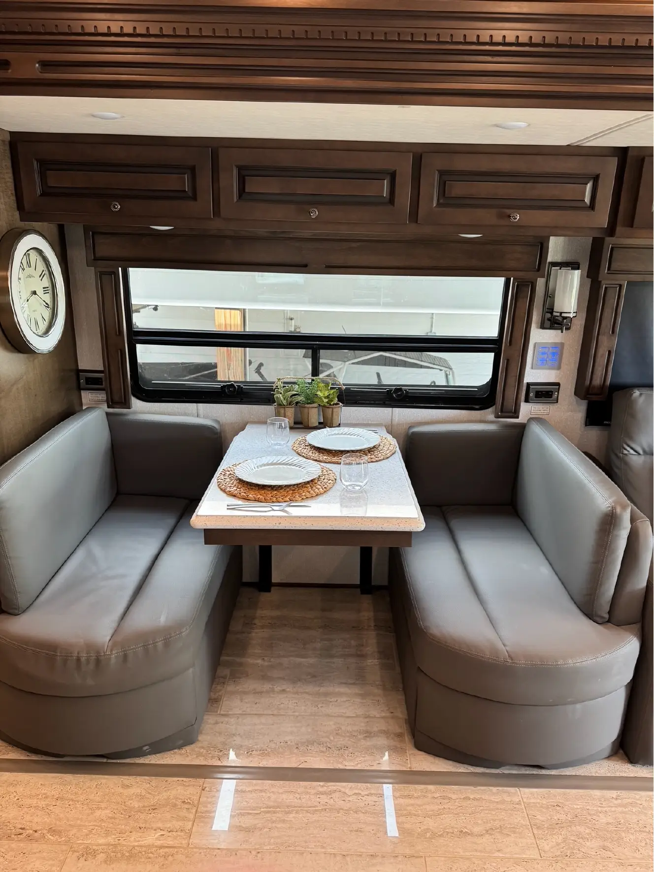 Used 2021 Newmar Dutch Star 4369