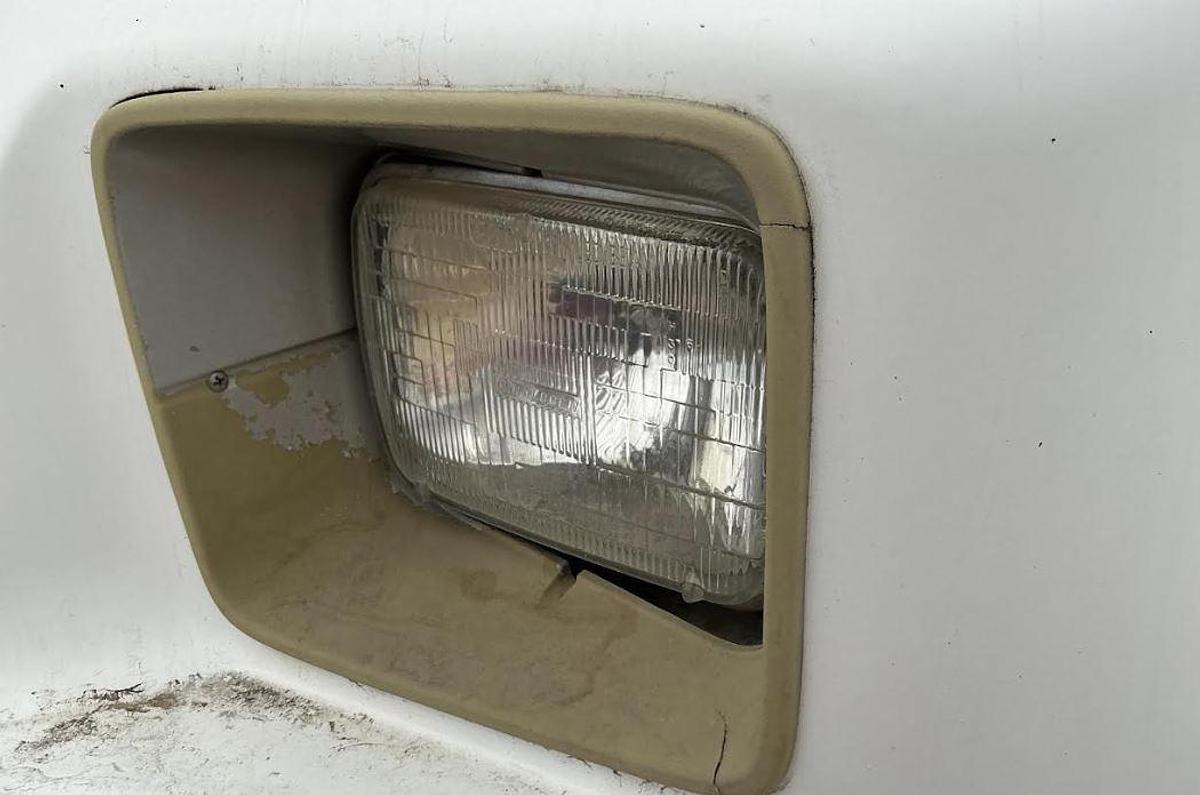 Used Freightliner F180 Dump Truck