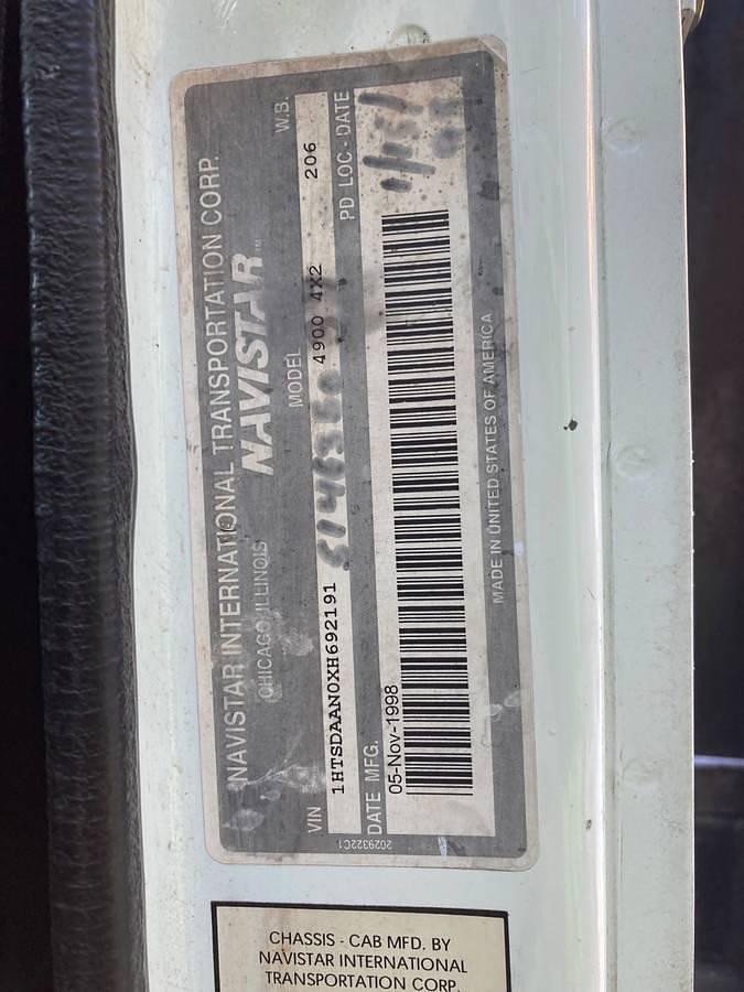 Used 1999 International S4900