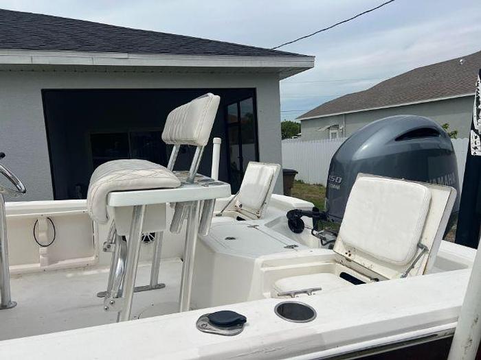 Used 2008 Mako 2201 with Trailer