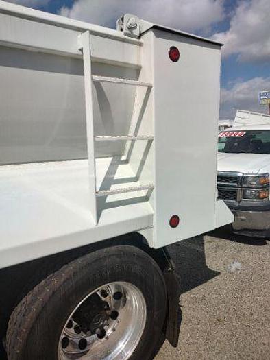 Used 2015 Freightliner Cascadia Super 10