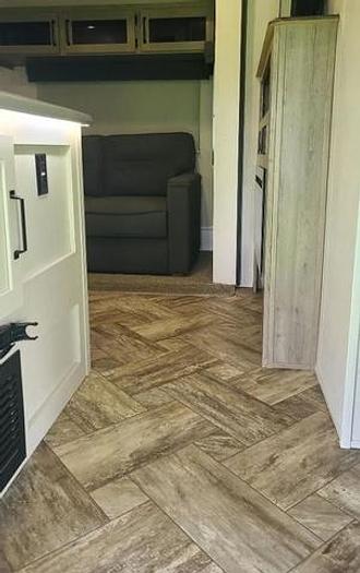 Used 2023 Palomino Puma Destination 39DBT