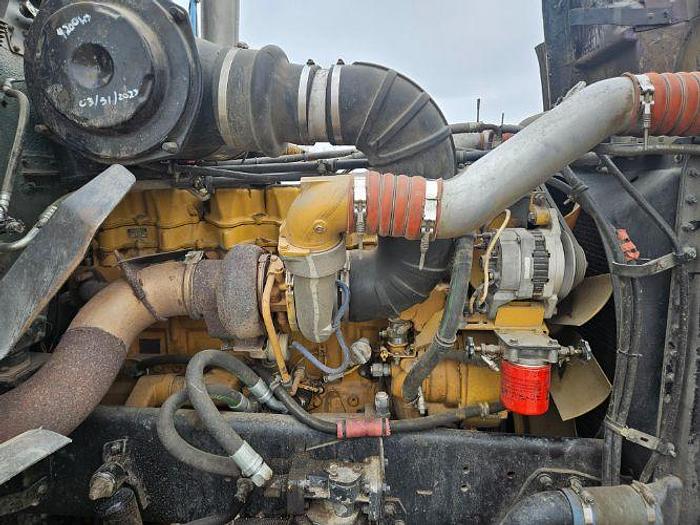 Used 1995 Freightliner FLD120 Manure Spreader