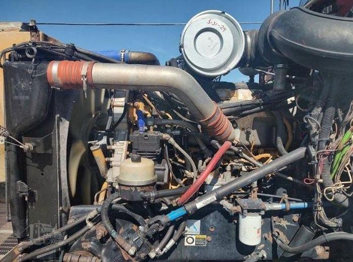 Used 2005 Peterbilt 357 Dump Truck