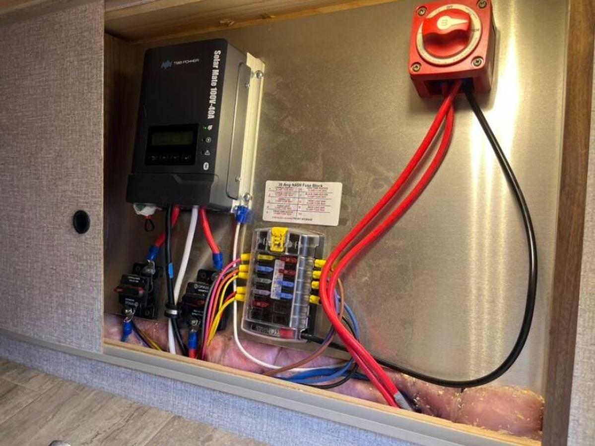 Used 2024 Northwood Nash 18FM OTG Off-Grid Travel Trailer