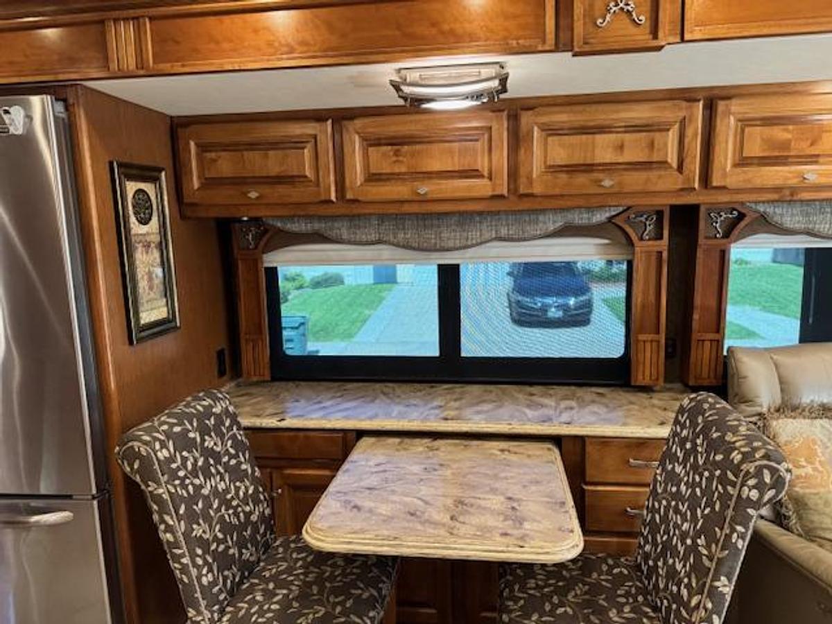 Used 2014 Tiffin Phaeton 40QBH