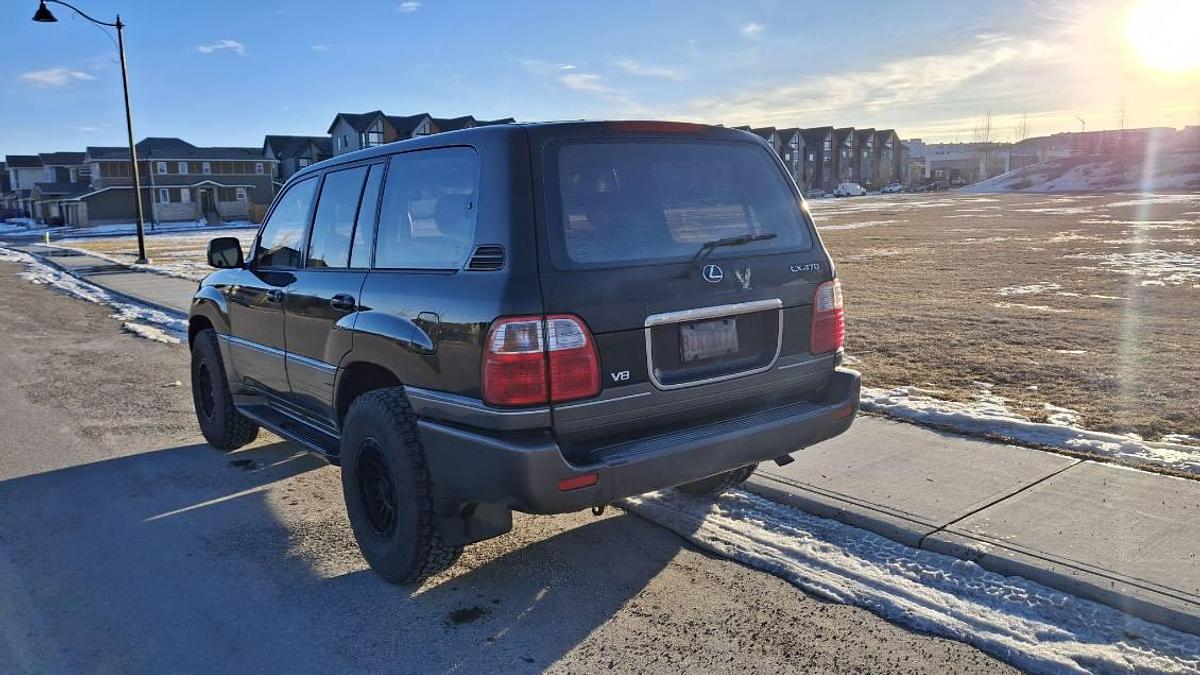 Used 2002 Lexus LX470