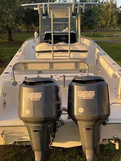 Used 2004 Cobia 301