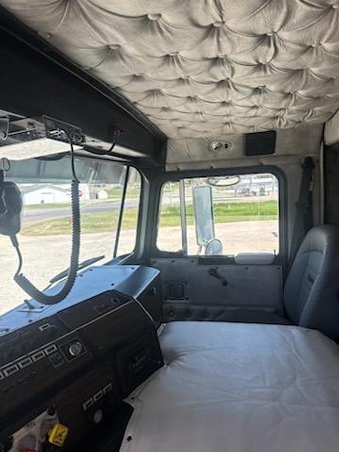 Used 1991 Kenworth K100E