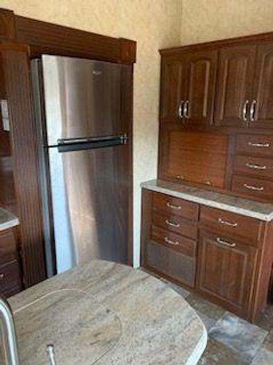 Used 2016 Keystone Montana 3610RL