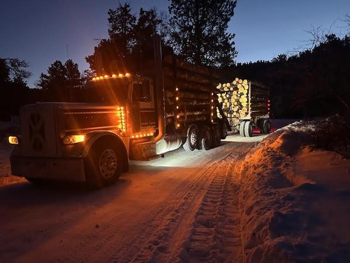 Used 2013 Peterbilt 389