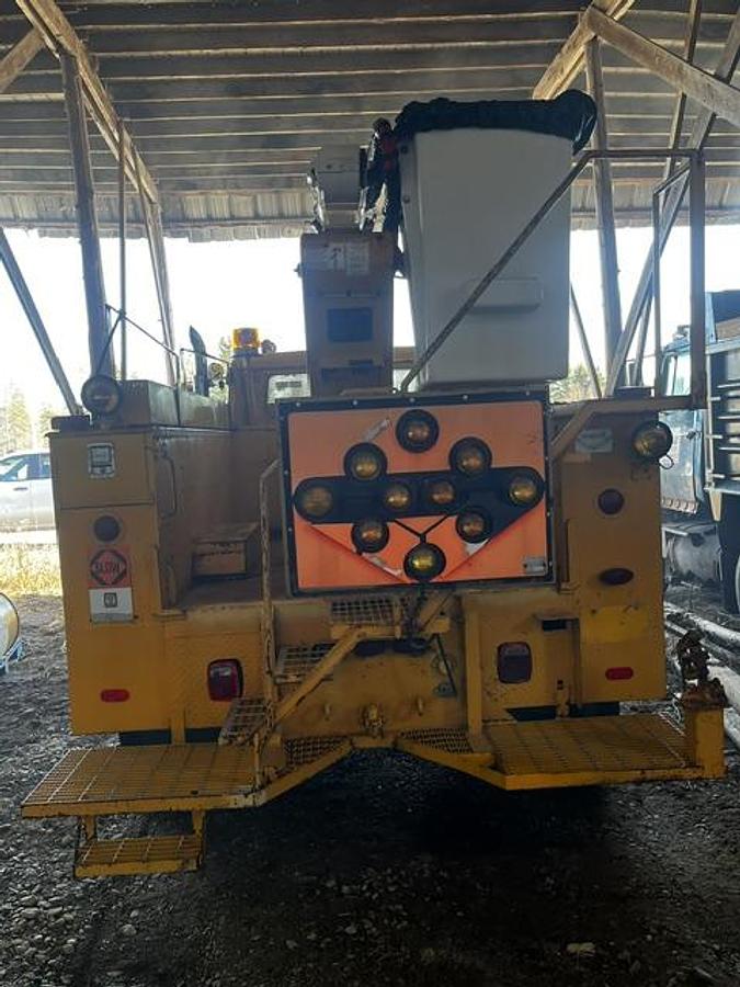 Used 1990 International Bucket Truck