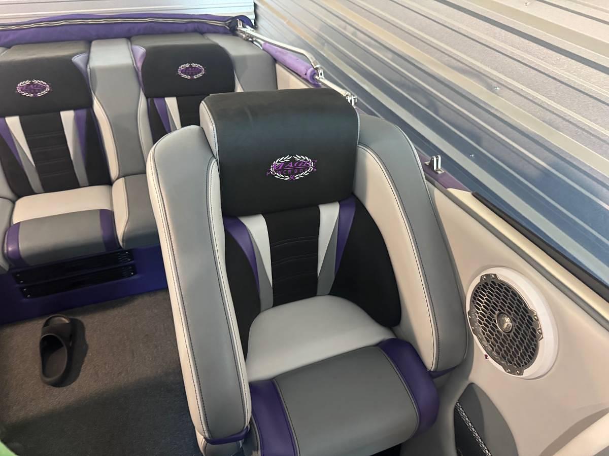 Used 2000 Magic 29 Wizard Performance Boat