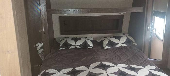 Used 2018 Forest River Rainier