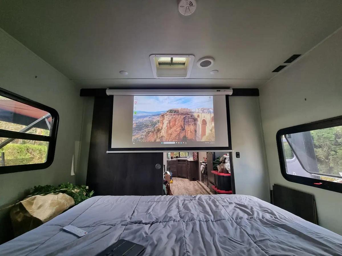 Used 2021 Grand Design Transcend Xplor 240ml