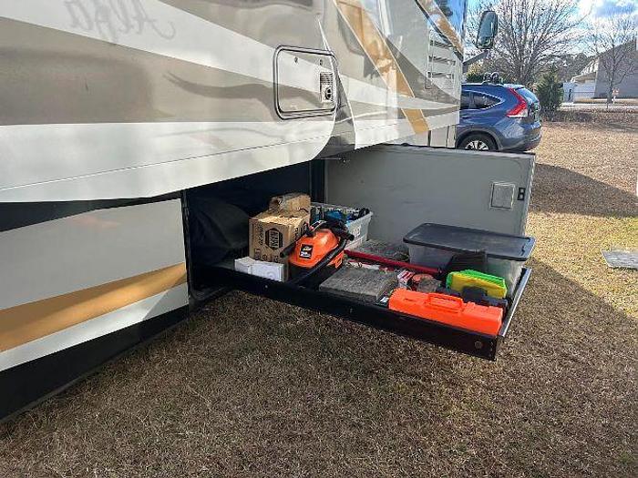 Used 2008 Monaco KNIGHT 40SKQ