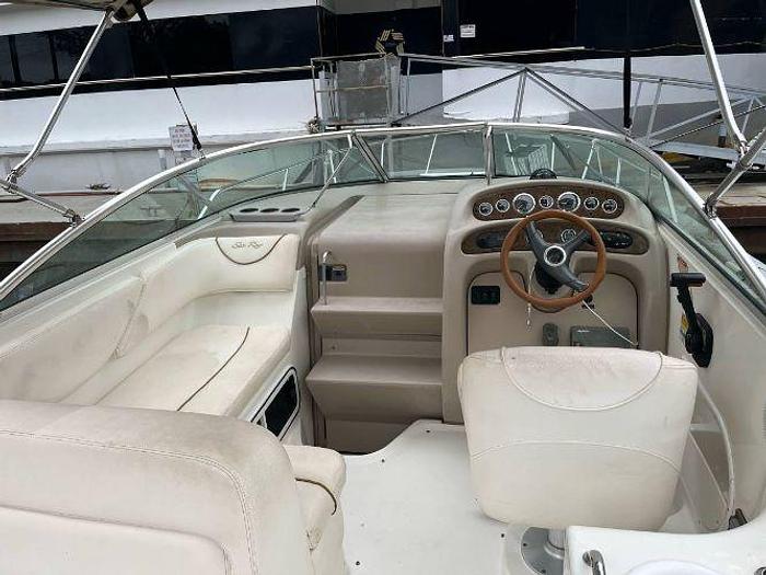 Used 2000 Sea Ray Sundancer 260