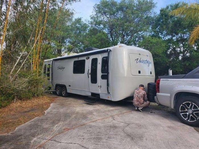 Used 2012 Keystone Vantage 32FLS