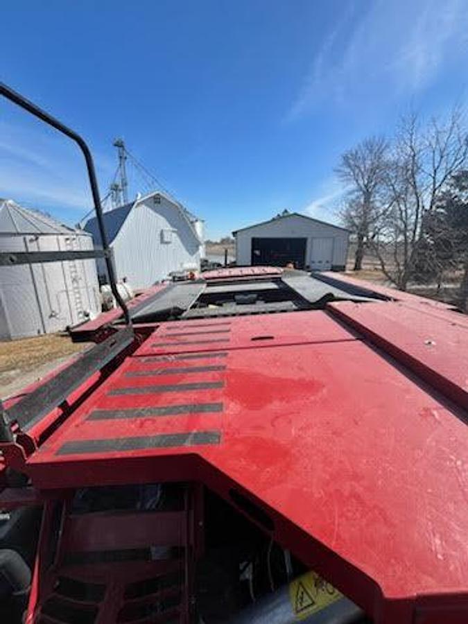 Used 2013 CASE IH 7230 Combine