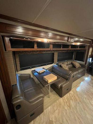 Used 2016 Fleetwood Bounder 34T