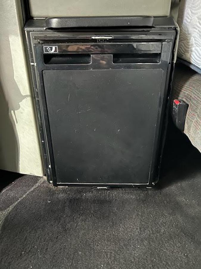 Used 2000 Kenworth W900L Conventional Sleeper Semi